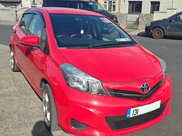 Toyota Vitz Hatchback, Petrol, 2013, Red