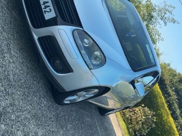 Volkswagen Golf Hatchback, Petrol, 2008, Silver