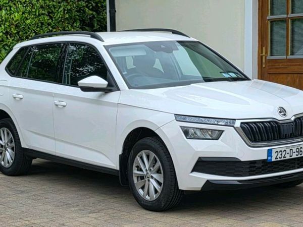 Skoda Kamiq Hatchback, Petrol, 2023, White