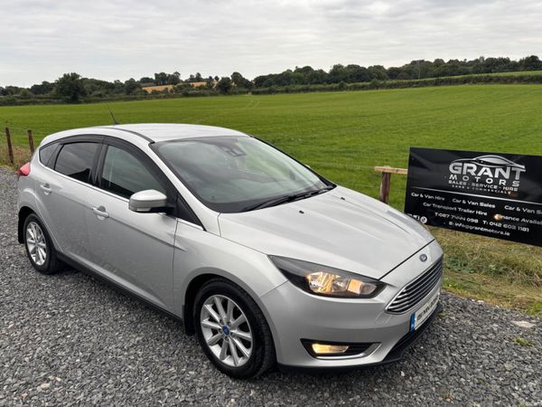Ford Focus Hatchback, Diesel, 2015, Silver
