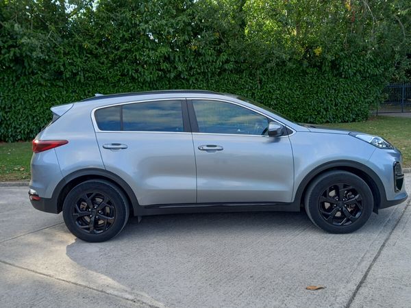 Kia Sportage SUV, Diesel Hybrid, 2022, Grey