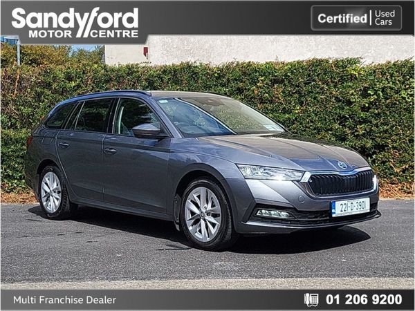 Skoda Octavia Estate, Petrol, 2022, Grey