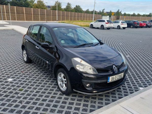 Renault Clio Hatchback, Petrol, 2006, Black