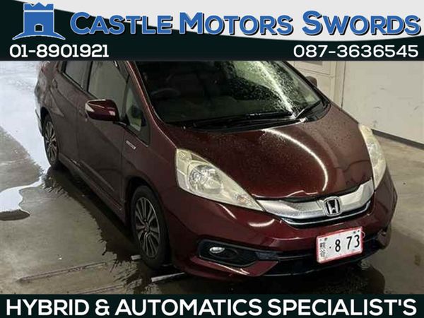 Honda Shuttle Estate, Petrol Hybrid, 2014, Red