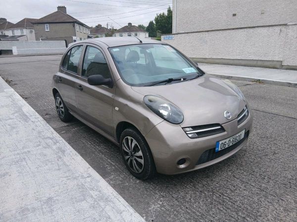 Nissan Micra Hatchback, Petrol, 2006, Gold