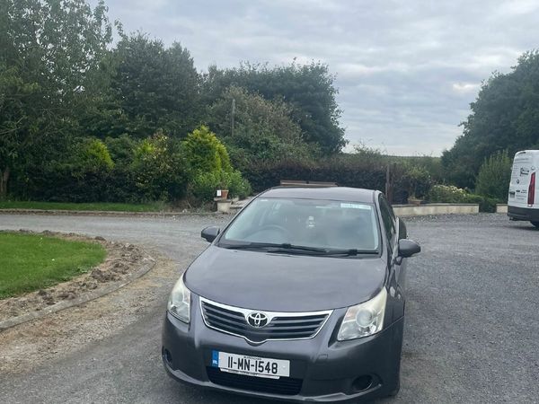 Toyota Avensis Saloon, Diesel, 2011, Grey