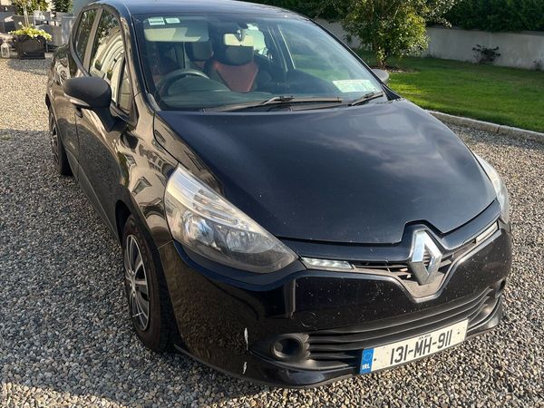 Renault Clio Hatchback, Petrol, 2013, Black