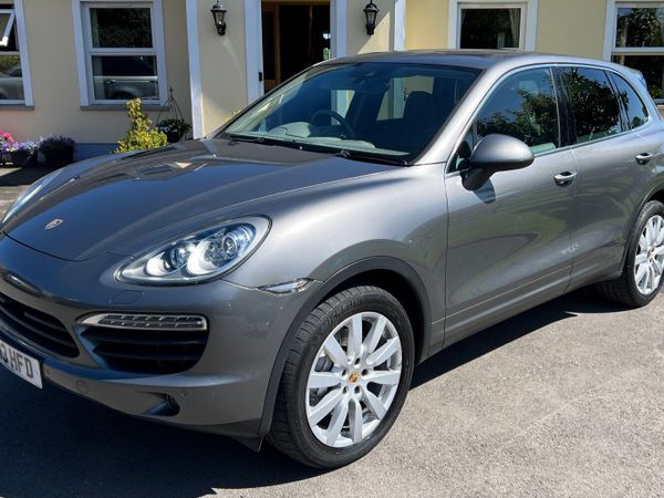 Porsche Cayenne SUV, Diesel, 2013, Grey