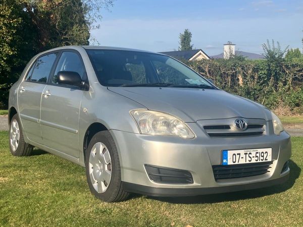 Toyota Corolla Hatchback, Diesel, 2007, Silver