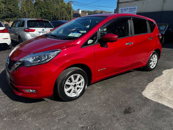 Nissan Note MPV, Petrol Hybrid, 2016, Red