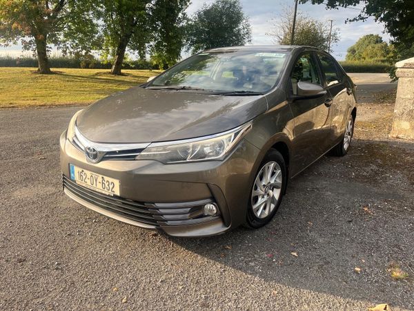 Toyota Corolla Saloon, Diesel, 2016, Grey