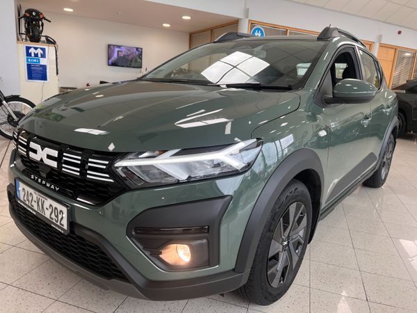 Dacia Sandero Stepway Hatchback, Petrol, 2024, Grey