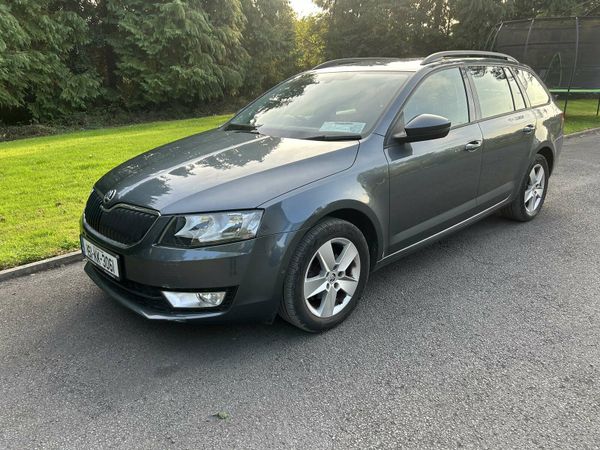 Skoda Octavia Estate, Diesel, 2016, Grey