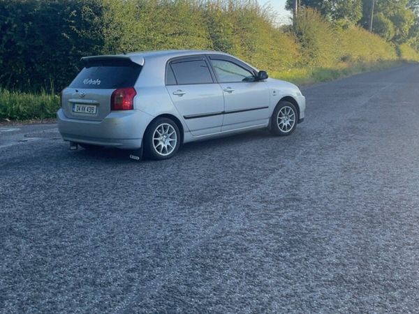 Toyota Corolla Hatchback, Petrol, 2004, Blue