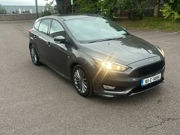 Ford Focus Hatchback, Petrol, 2018, Grey