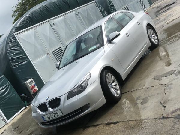 BMW 5-Series Saloon, Diesel, 2010, Silver