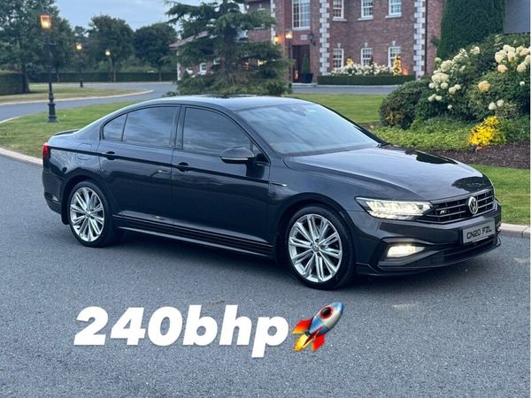 Volkswagen Passat Saloon, Diesel, 2020, Grey