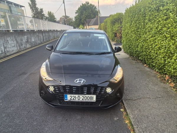 Hyundai i10 Hatchback, Petrol, 2022, Black