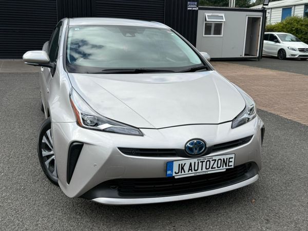 Toyota Prius Hatchback, Petrol Hybrid, 2020, Silver