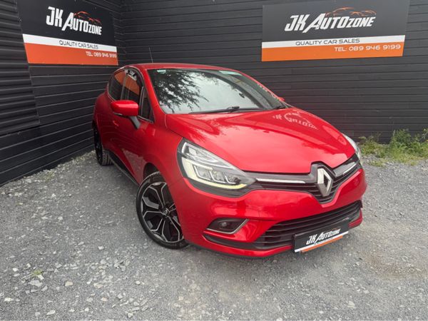 Renault Clio Hatchback, Diesel, 2018, Red