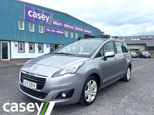 Peugeot 5008 MPV, Diesel, 2017, Grey