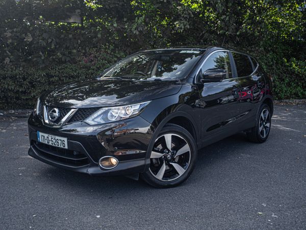 Nissan Qashqai SUV, Petrol, 2017, Black
