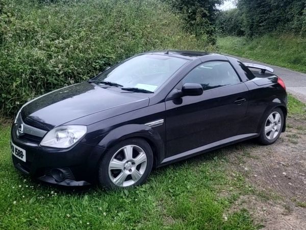 Opel Tigra Convertible, Petrol, 2005, Black