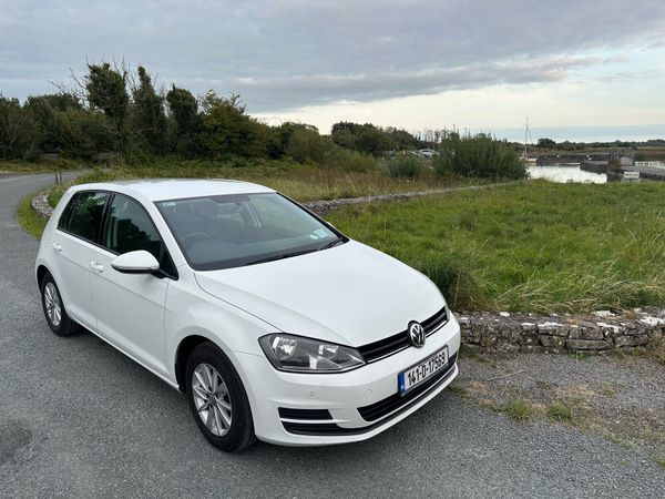 Volkswagen Golf Estate, Petrol, 2014, White