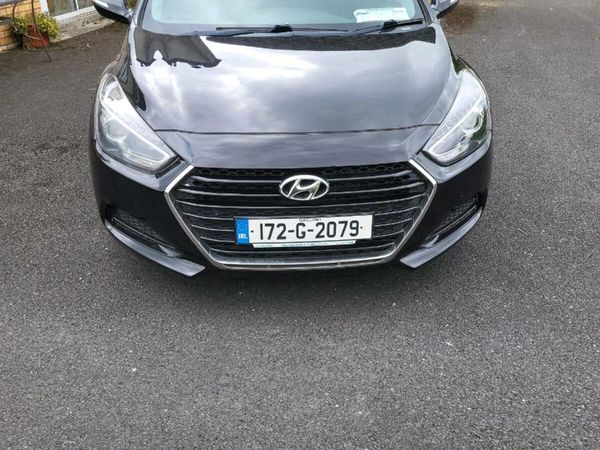 Hyundai i40 Saloon, Diesel, 2017, Black