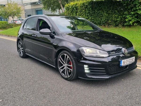 Volkswagen Golf Hatchback, Diesel, 2016, Black