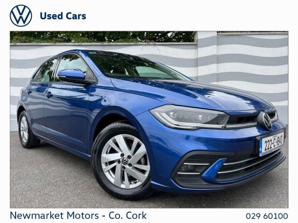 Volkswagen Polo Hatchback, Petrol, 2022, Blue