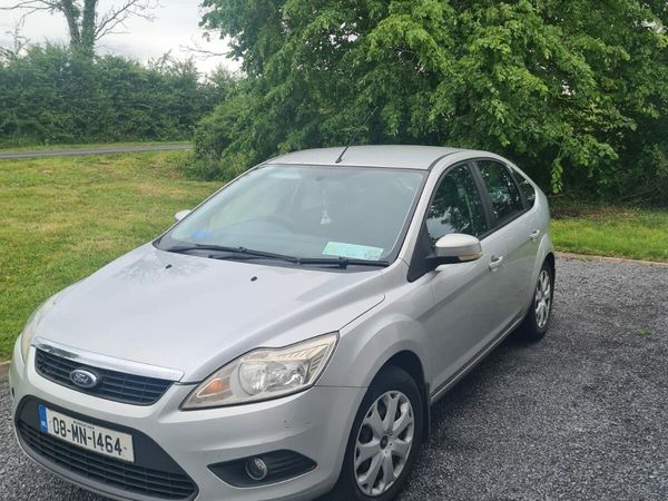 Ford Focus Hatchback, Petrol, 2008, Silver