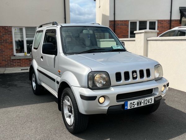 Suzuki Jimny SUV, Petrol, 2005, Silver