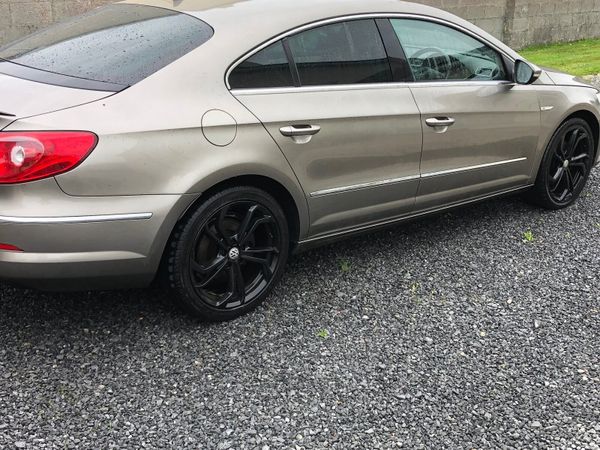 Volkswagen Passat Coupe, Diesel, 2011, Brown