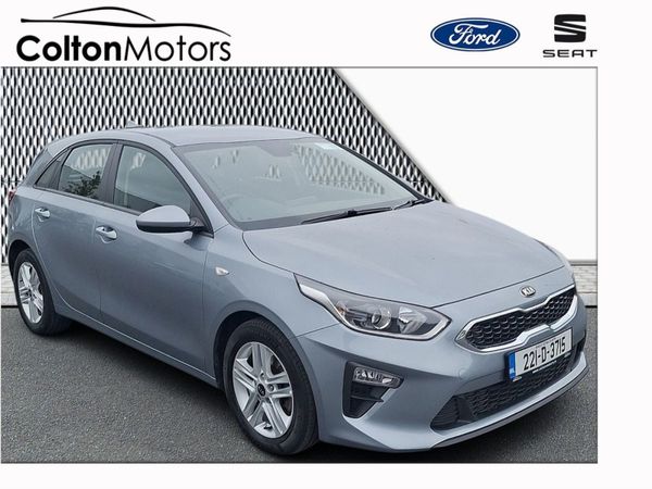 Kia Ceed Hatchback, Diesel Hybrid, 2022, Grey