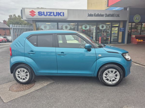 Suzuki Ignis Hatchback, Petrol, 2017, Blue