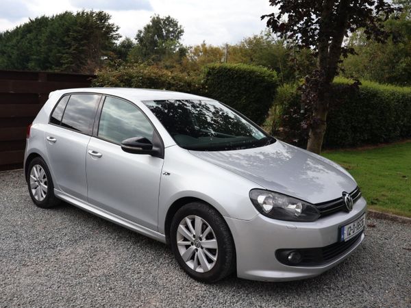 Volkswagen Golf Hatchback, Diesel, 2012, Silver