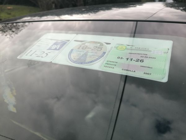 Toyota Corolla Saloon, Petrol, 2007, Black