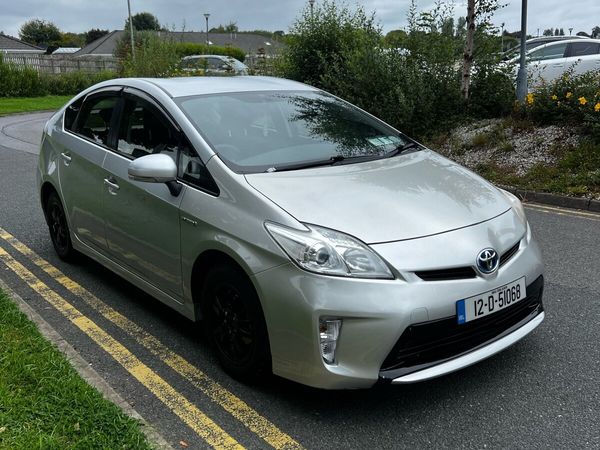 Toyota Prius Hatchback, Petrol Hybrid, 2012, Silver
