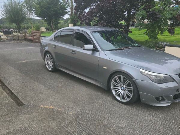 BMW 5-Series Saloon, Diesel, 2008, Grey