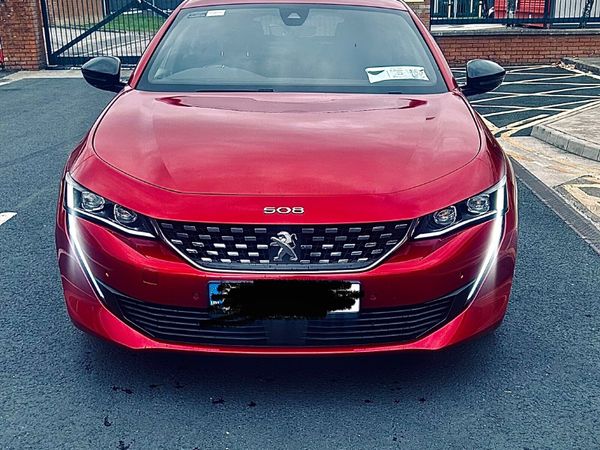 Peugeot 508 Hatchback, Diesel, 2020, Red