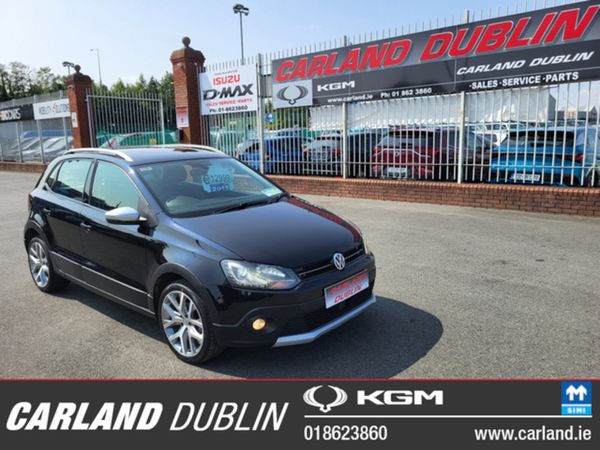 Volkswagen Polo SUV, Petrol, 2015, Black