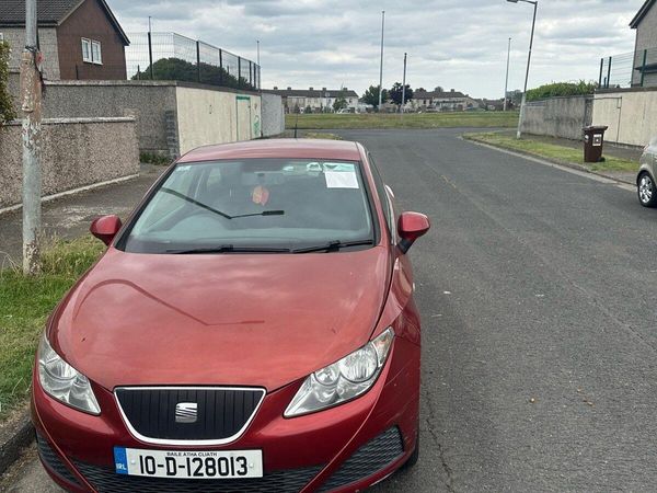 SEAT Ibiza Hatchback, Diesel, 2010, Red