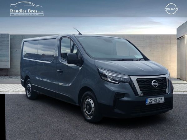 Nissan Primastar MPV, Diesel, 2022, Grey