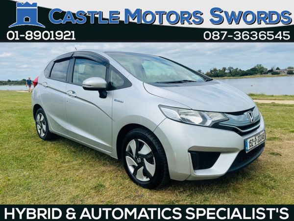 Honda Fit Hatchback, Petrol Hybrid, 2015, Silver