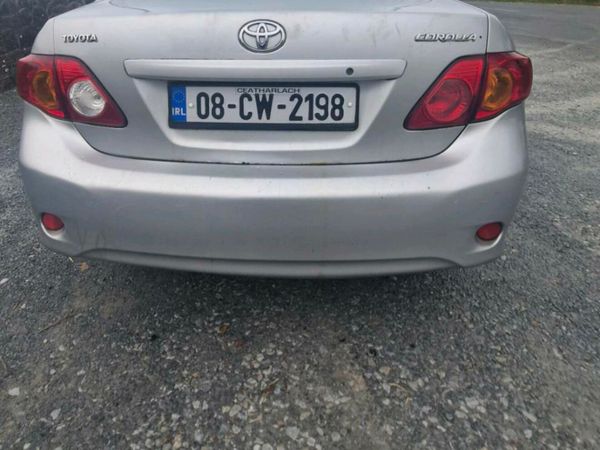 Toyota Corolla Saloon, Petrol, 2008, Silver