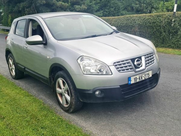Nissan Qashqai+2 Hatchback, Diesel, 2010, Silver