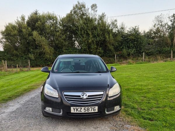 Vauxhall Insignia Saloon, Diesel, 2010, Black