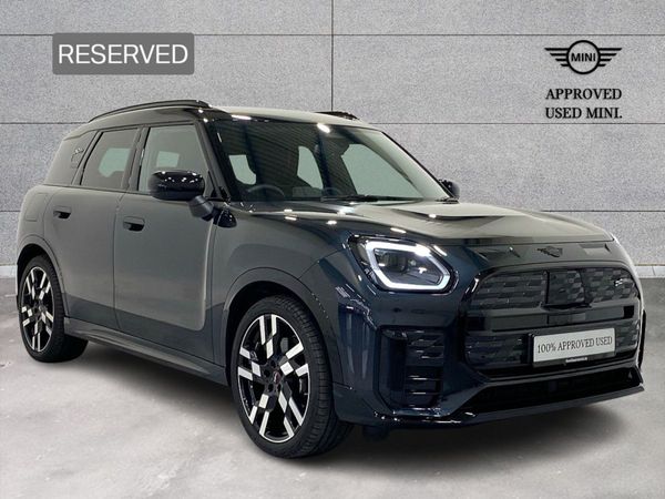 Mini Countryman SUV, Electric, 2024, Grey
