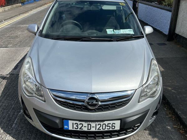 Opel Corsa Hatchback, Petrol, 2013, Silver